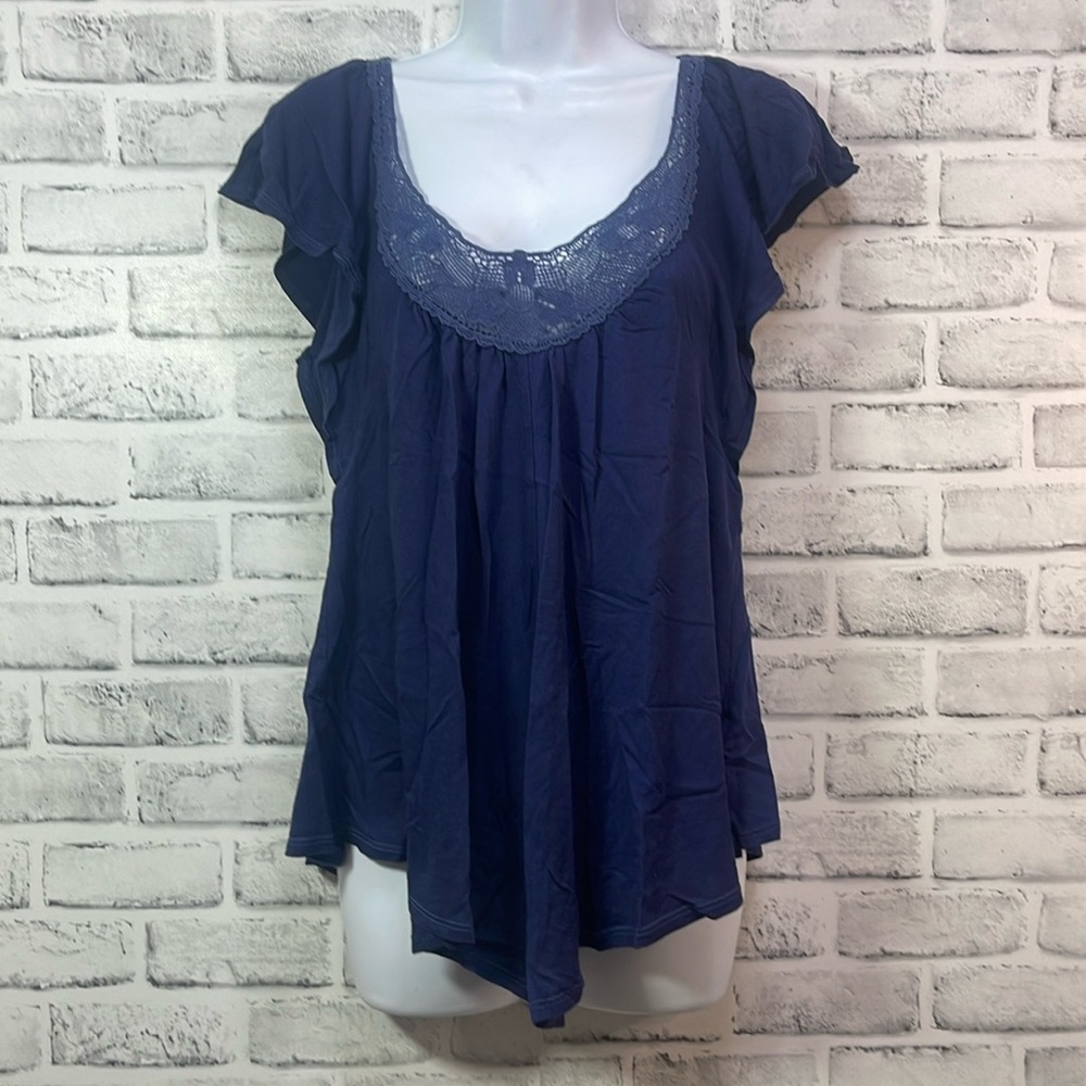 American Eagle Crocheted Flowing Blouse Small - Picture 2 of 10
